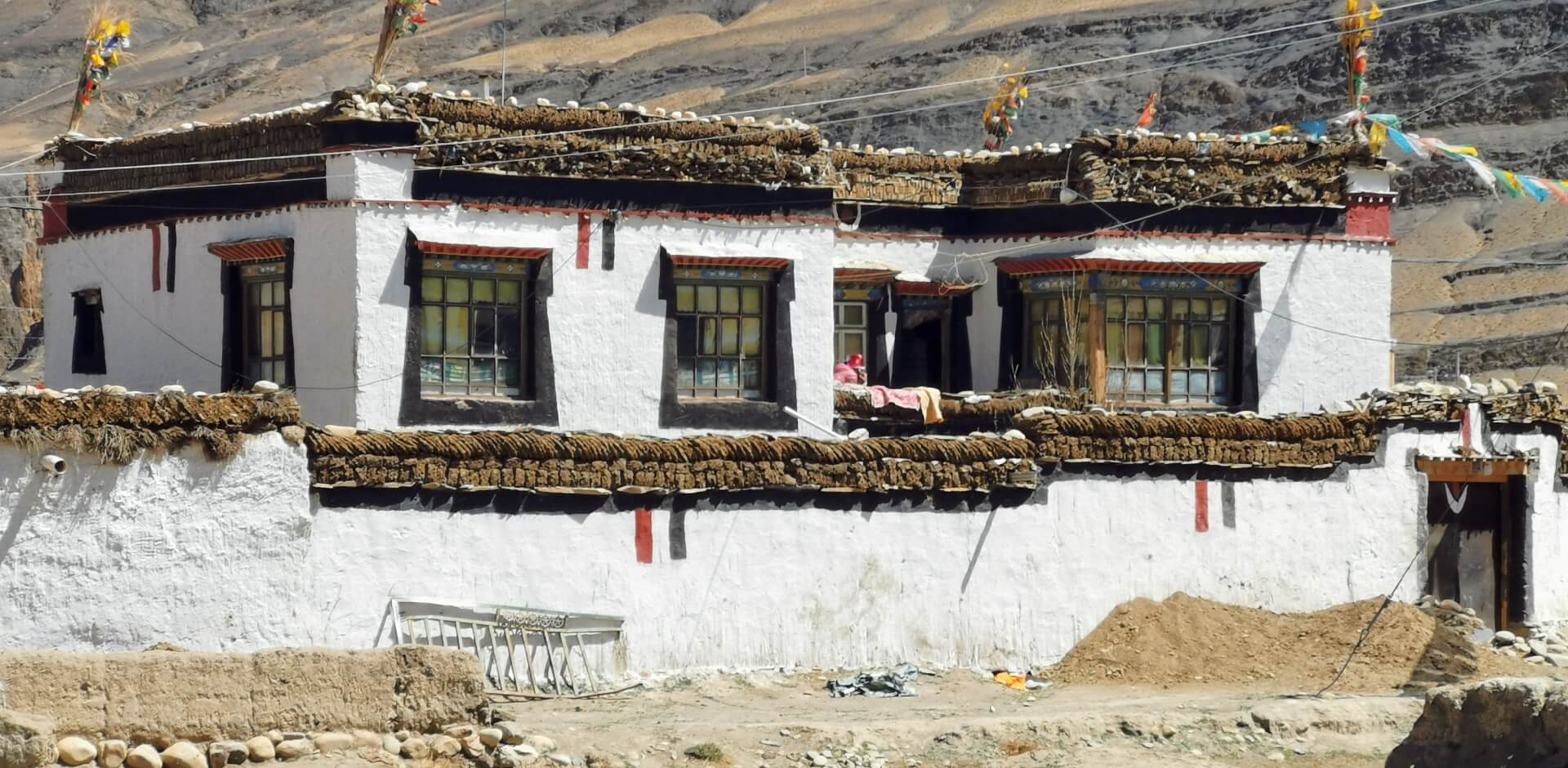 everest 5_1920x940.jpg