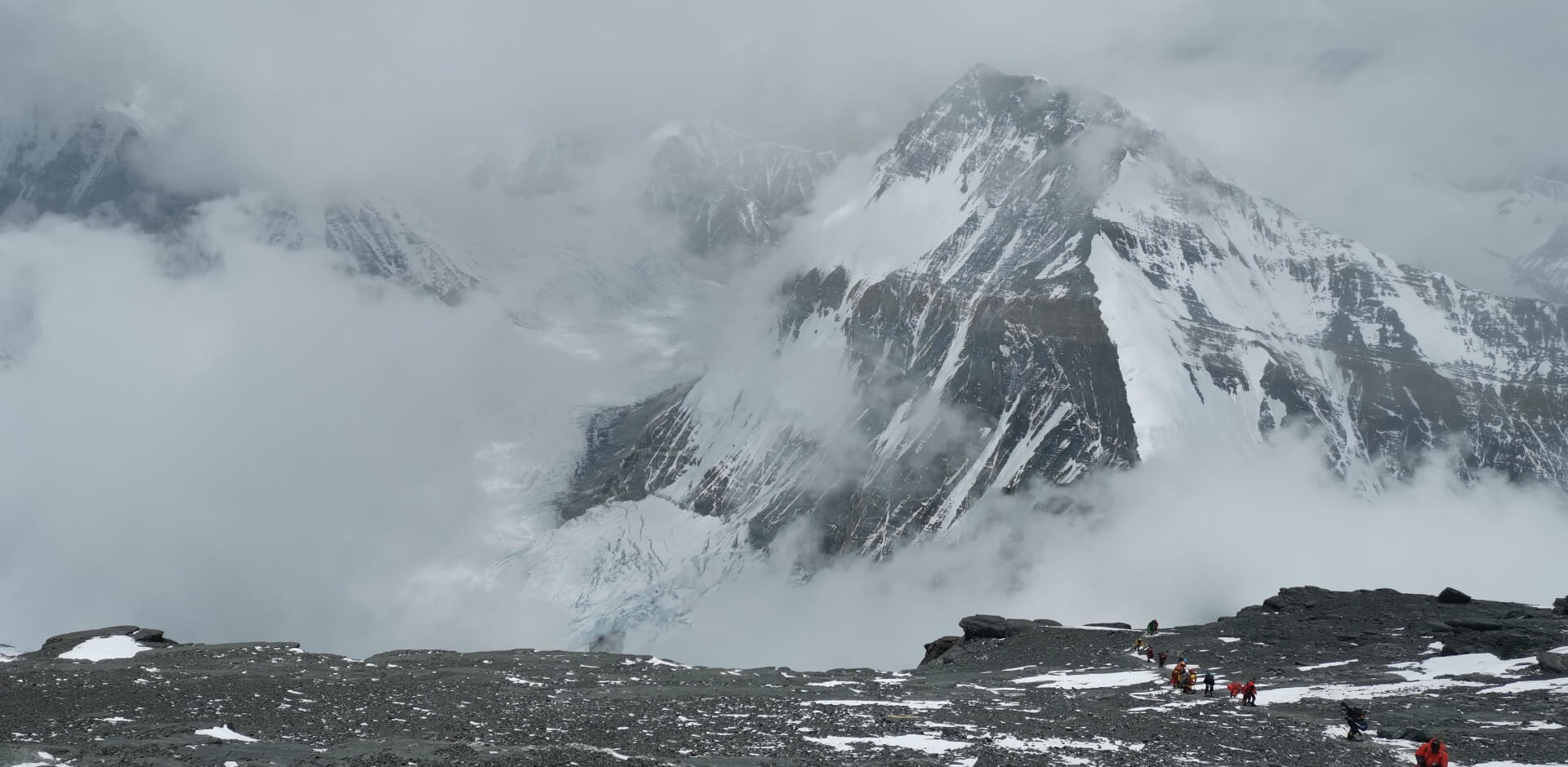 everest 7_1920x940.jpg